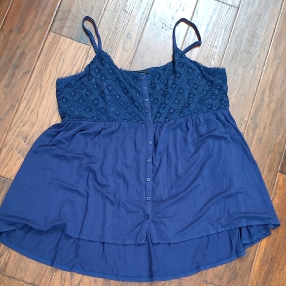 torrid Tops - Torrid Navy Blue Camisole with Lace Detail & Adjustable Straps size 2 (2X 18-20)